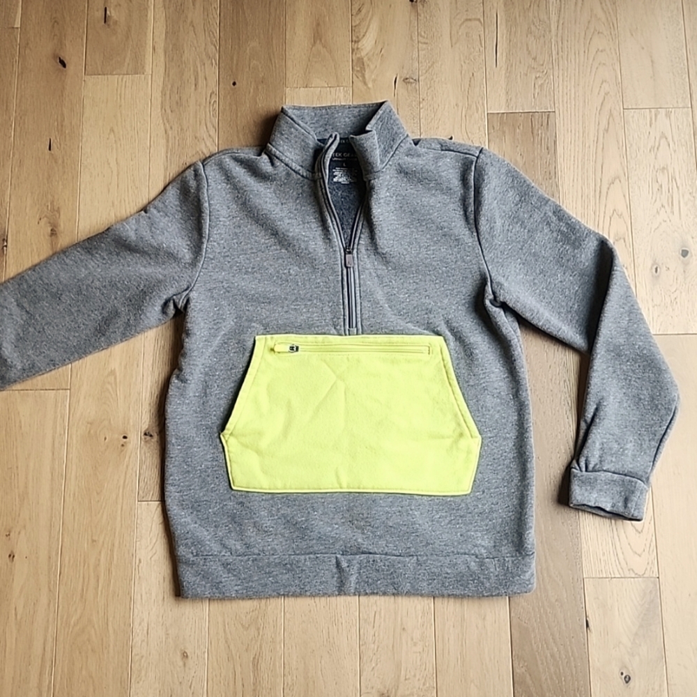 Boys 1/2 zip Tek Gear pullover sweatshirt